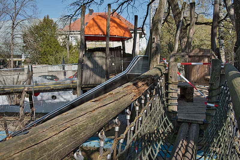 Blindenspielplatz marode